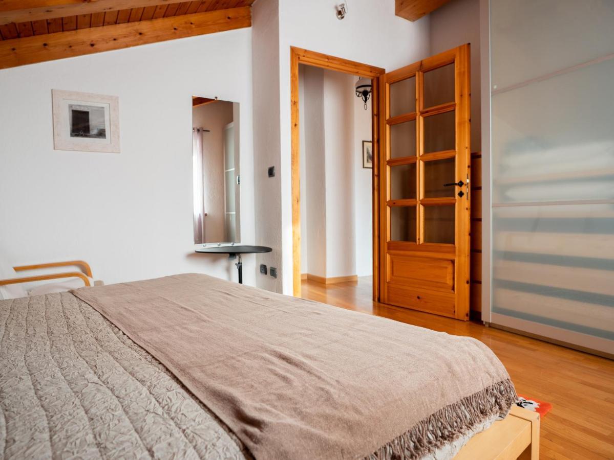 Casa Celesta Apartment Aosta Exterior photo